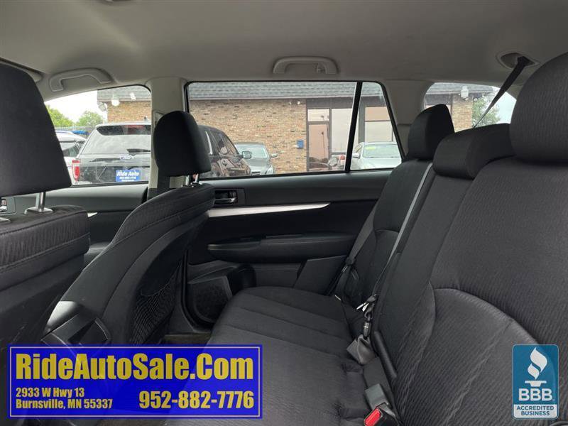 Used 2011 Subaru Outback 2.5i AWD/4WD image 12