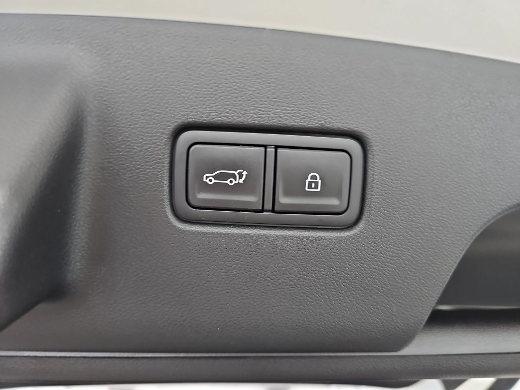 Certified 2026 Hyundai Palisade XRT Pro AWD/4WD image 14