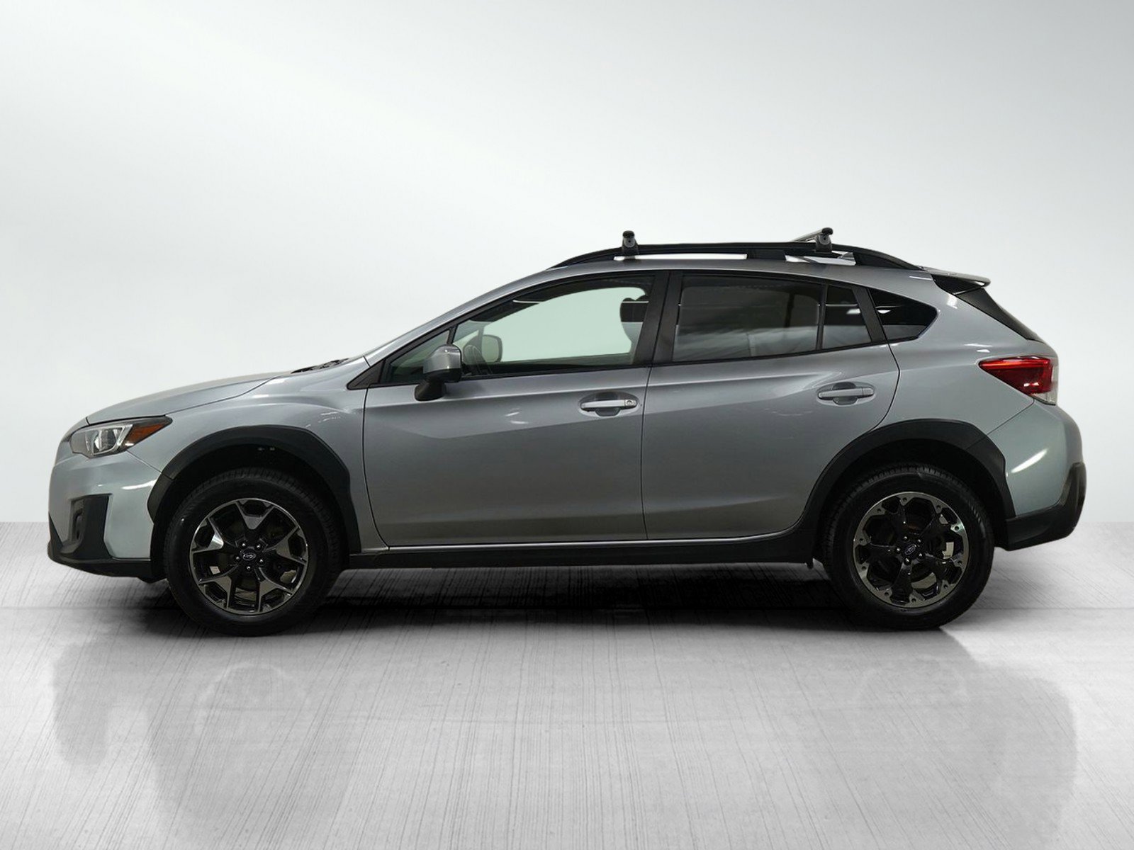 Used 2019 Subaru Crosstrek 2.0i Premium w/ Eyesight System image 2