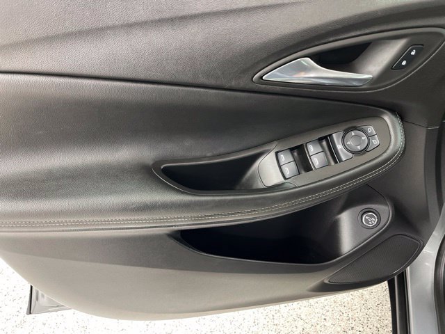 Used 2025 Buick Encore GX Preferred FWD image 21