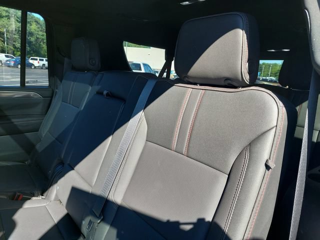 Used 2024 Chevrolet Suburban RST w/ Luxury Package AWD/4WD image 41