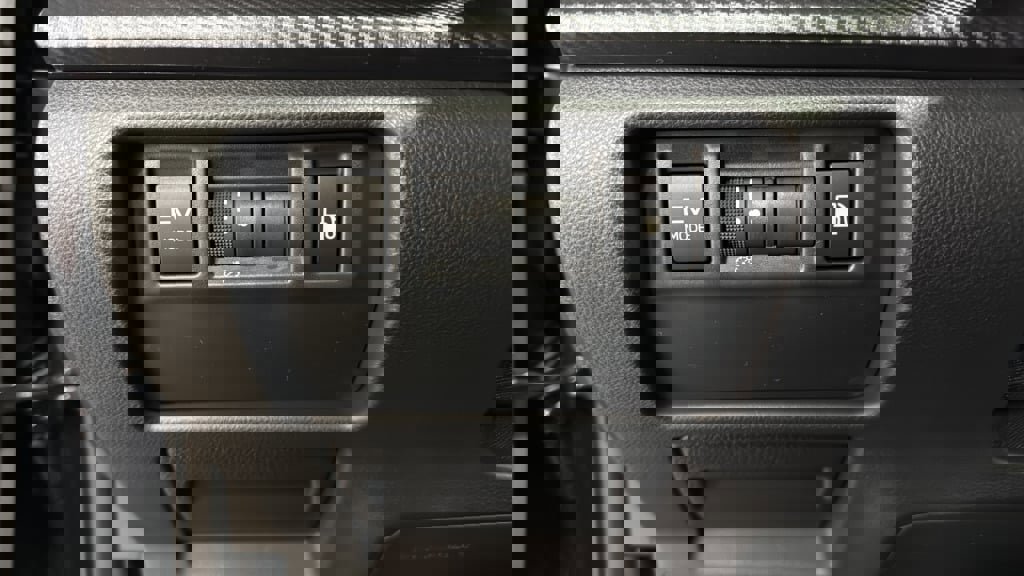 New 2026 Subaru Crosstrek 2.5i Limited image 18