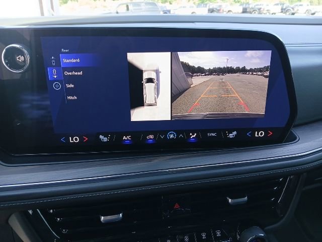 Used 2025 Chevrolet Tahoe Z71 w/ Comfort Package AWD/4WD image 50
