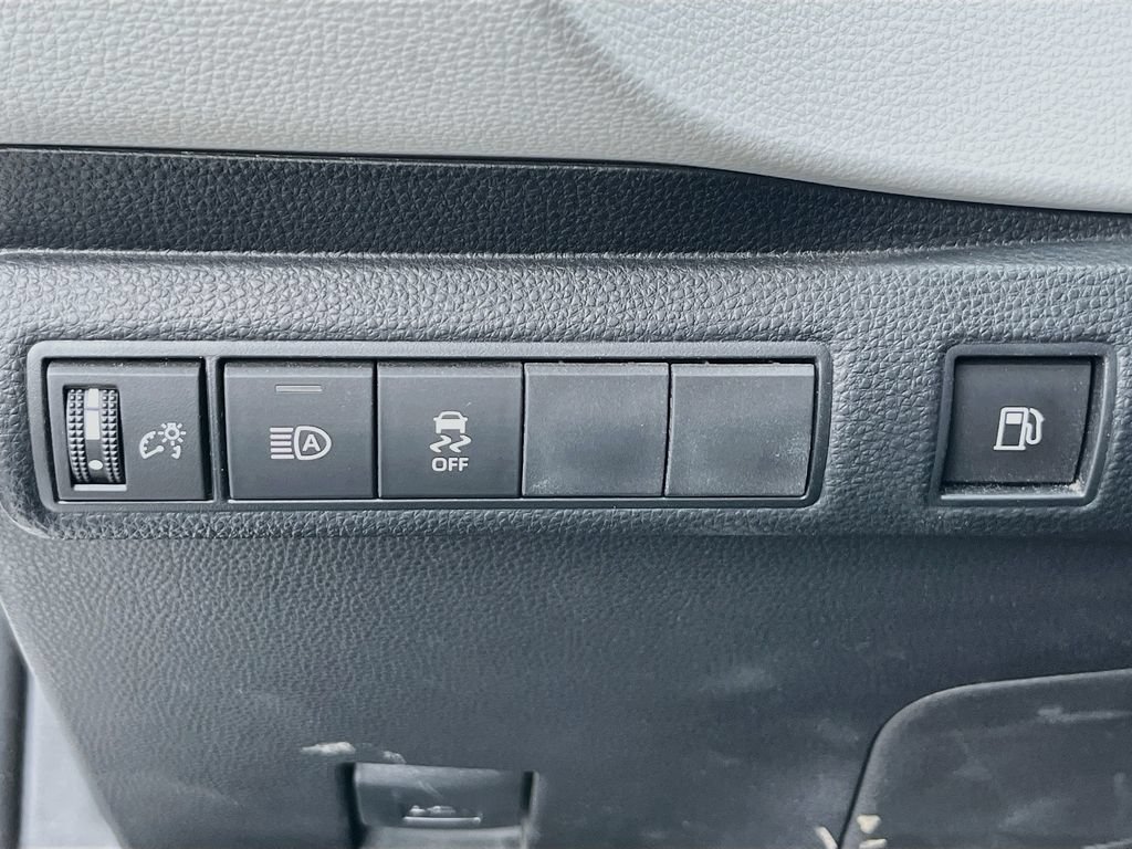 Used 2024 Toyota Corolla SE AWD/4WD image 10