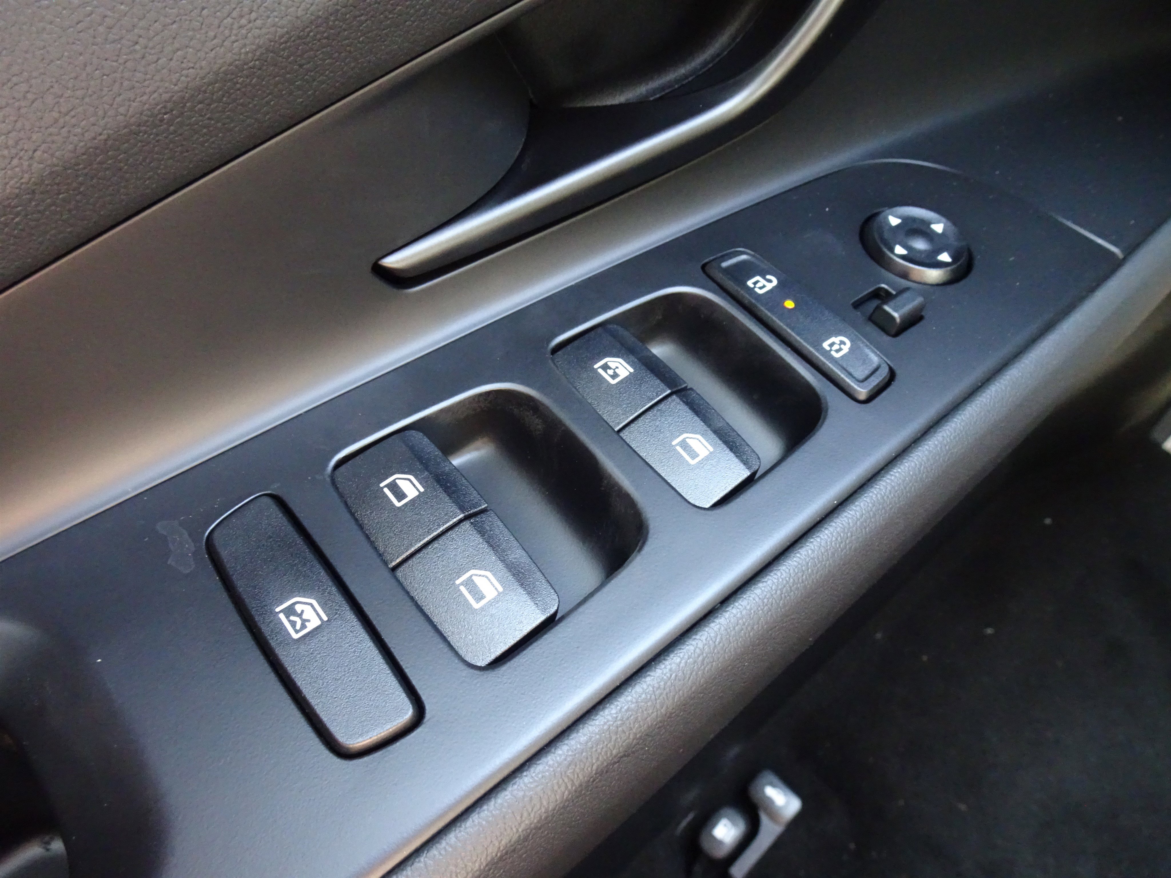 New 2025 Hyundai Elantra N image 18