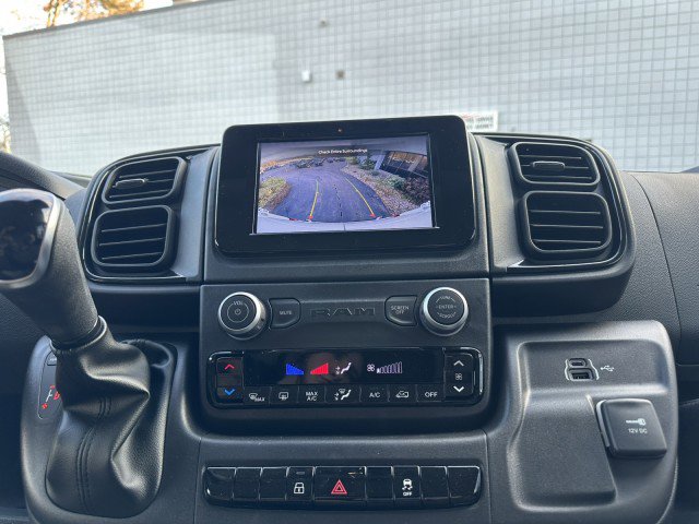 New 2026 RAM ProMaster 2500 w/ Quick Order Package 22G SLT image 22