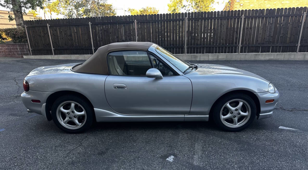 Used 2000 MAZDA MX-5 Miata LS RWD image 7