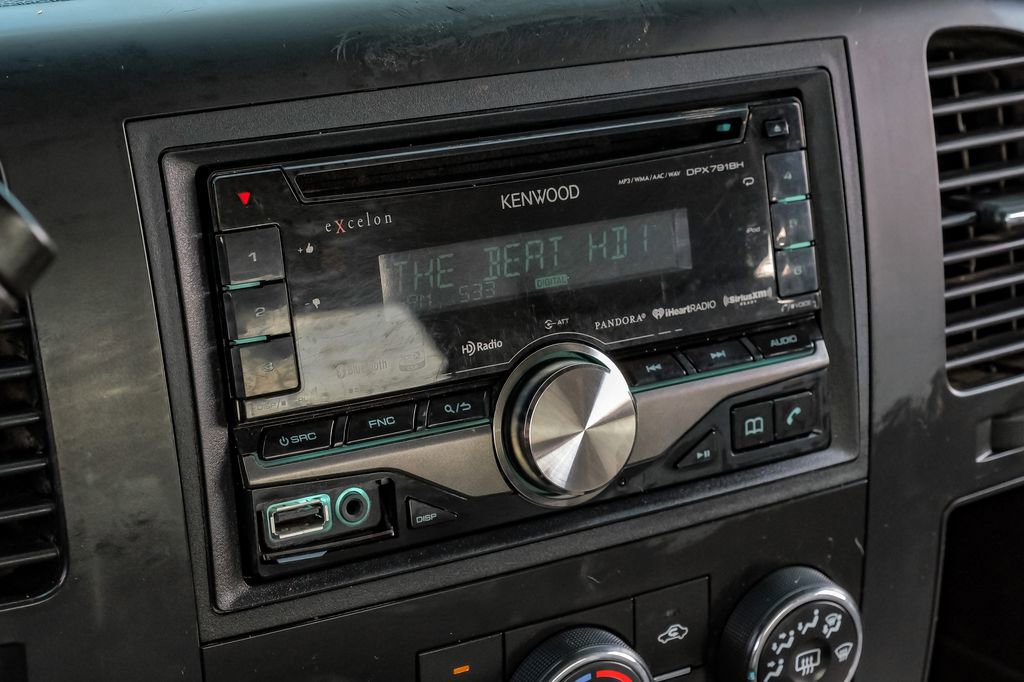 Used 2008 Chevrolet Silverado 2500 LT w/ Suspension Package, Off-Road image 21