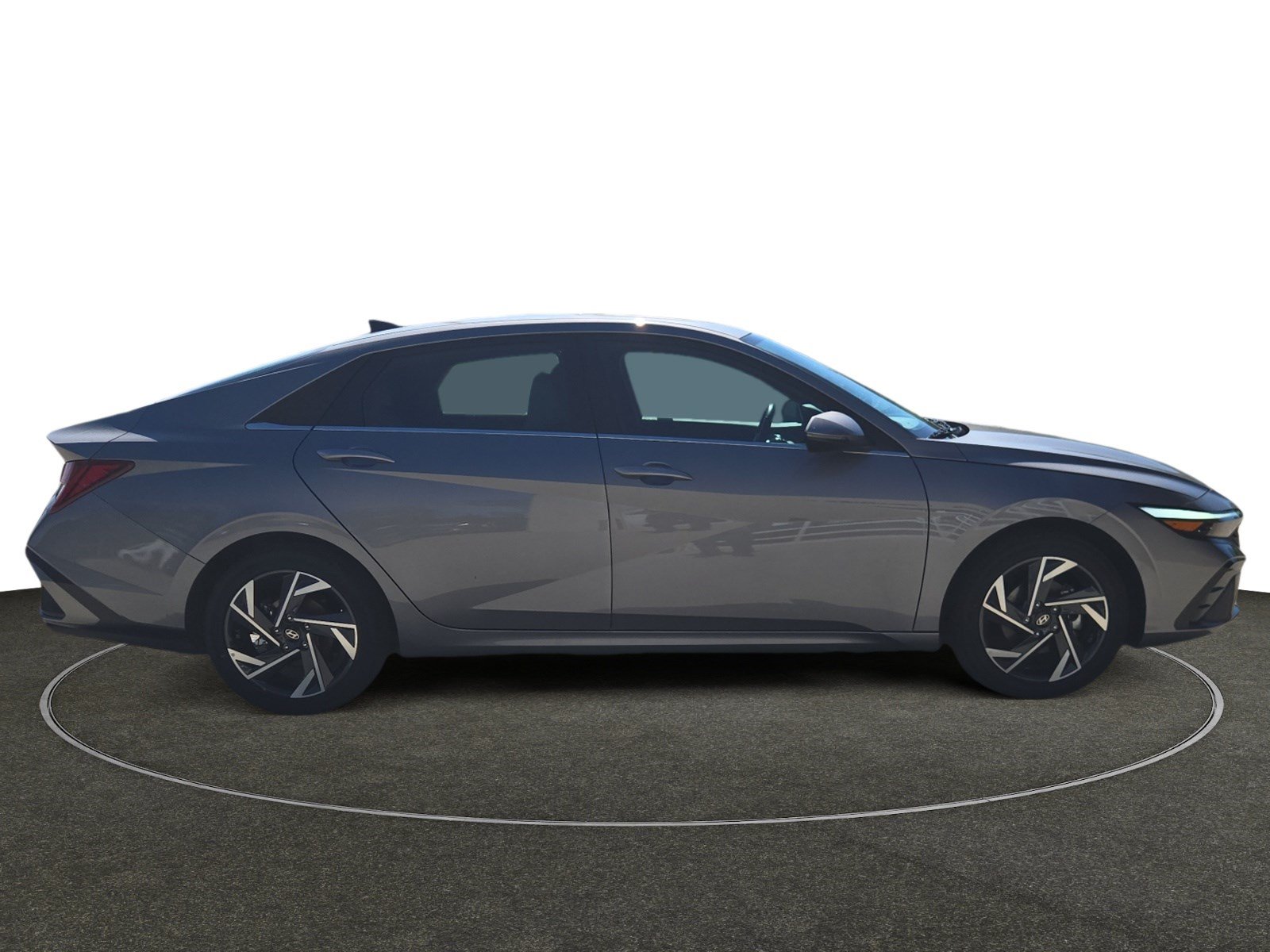 Certified 2025 Hyundai Elantra Limited FWD image 7