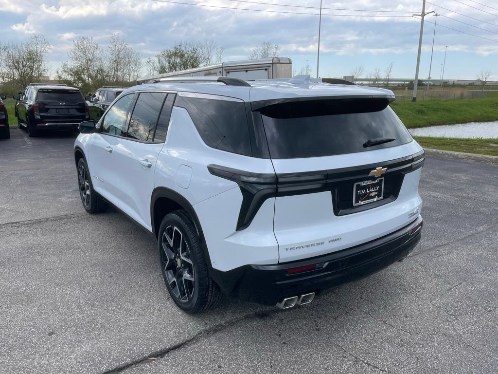 New 2026 Chevrolet Traverse High Country w/ LPO, Floor Liner Package AWD/4WD image 5
