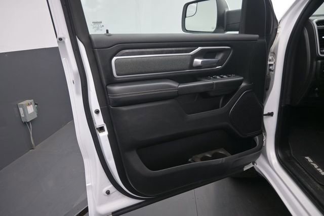 Used 2020 RAM 1500 Big Horn AWD/4WD image 12