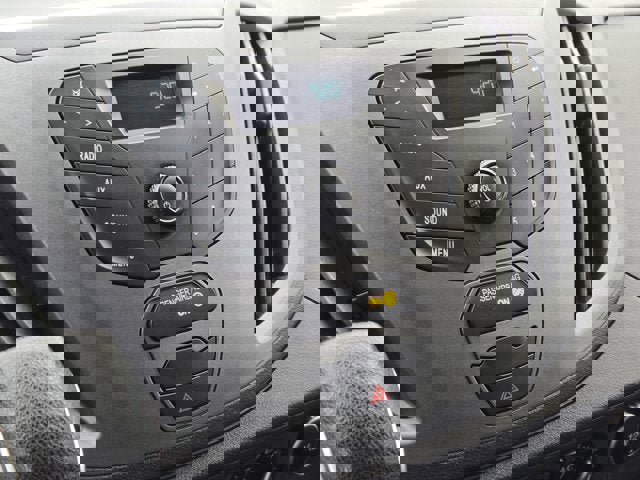 Used 2018 Ford Transit 250 148 Low Roof RWD image 23