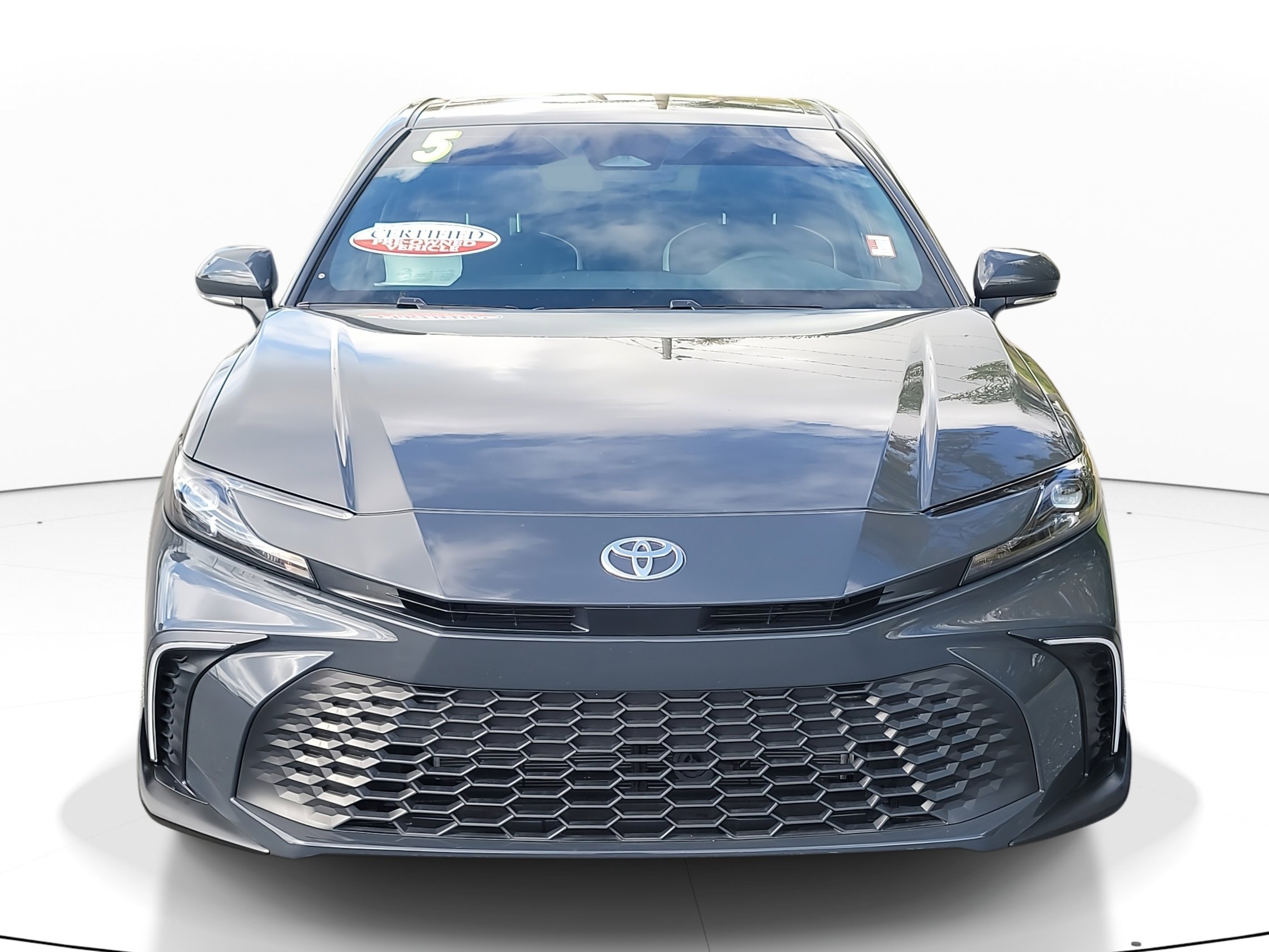 Certified 2025 Toyota Camry SE w/ Convenience Package image 2