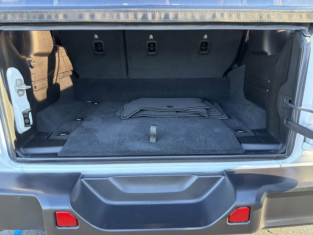 Used 2024 Jeep Wrangler Willys 4xe image 29