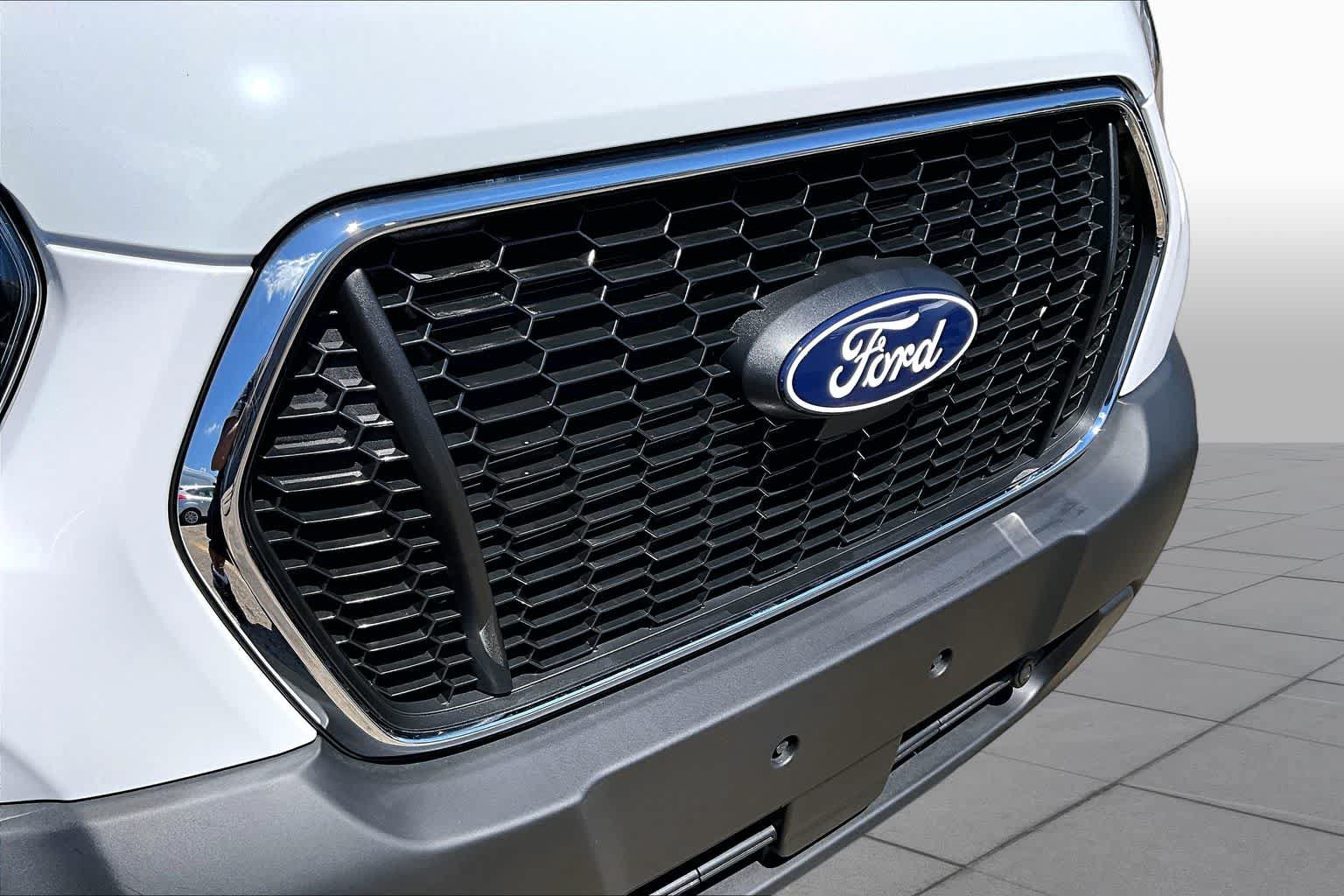 Used 2026 Ford Transit 250 Low Roof w/ Exterior Upgrade Package RWD image 30