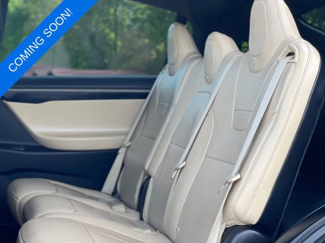 Used 2017 Tesla Model X 75D image 5