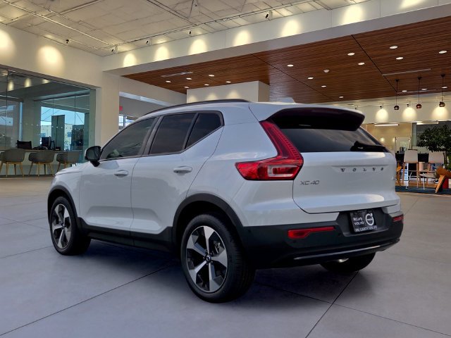 New 2026 Volvo XC40 B5 Plus w/ Protection Package Premier AWD/4WD image 3