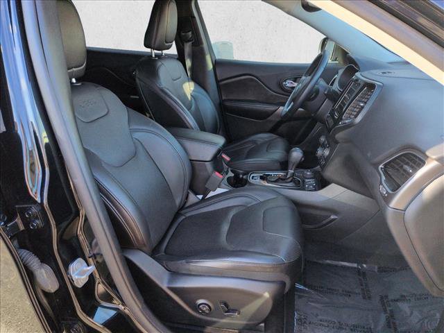 Used 2019 Jeep Cherokee Limited image 21