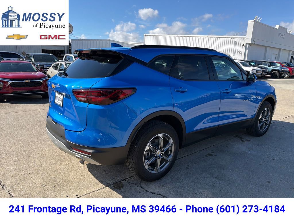 Certified 2024 Chevrolet Blazer LT w/ Convenience Package image 7