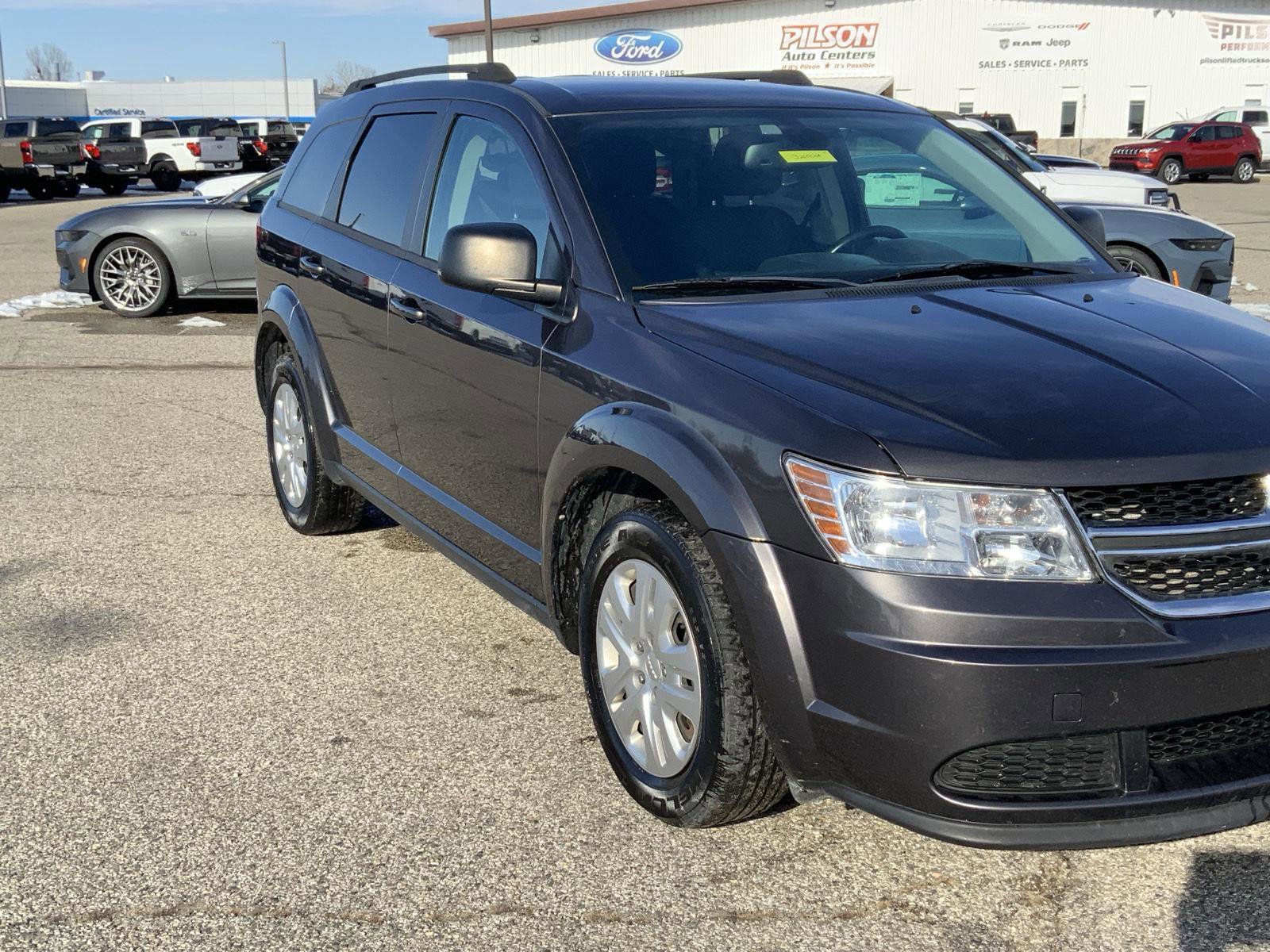 Used 2020 Dodge Journey SE w/ SE Popular Equipment Group image 13