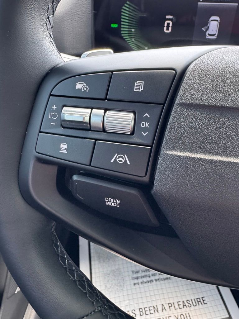 Used 2026 Kia Sportage EX w/ EX Panoramic Sunroof Package image 30