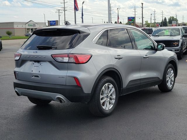 Used 2021 Ford Escape SE w/ Convenience Package AWD/4WD image 4