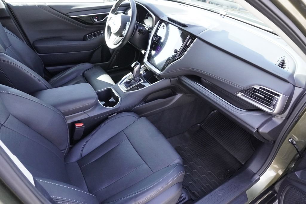 Used 2022 Subaru Outback Limited image 22