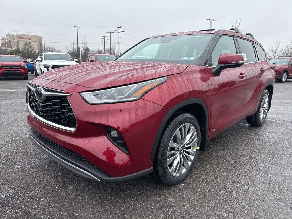 New 2026 Toyota Highlander Platinum image 23