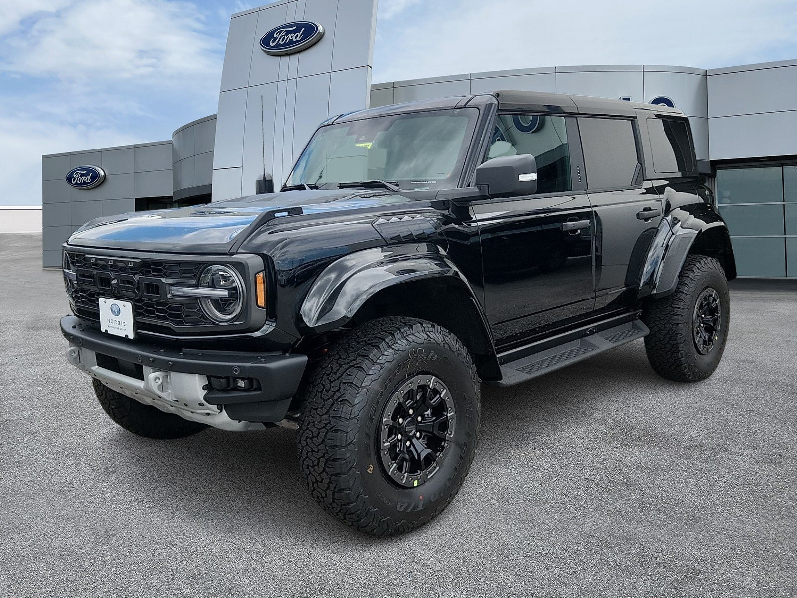New 2026 Ford Bronco Raptor w/ Interior Carbon Fiber Pack AWD/4WD image 2