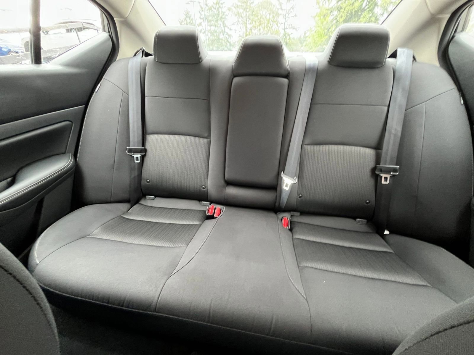 Used 2025 Nissan Altima 2.5 SV FWD image 39