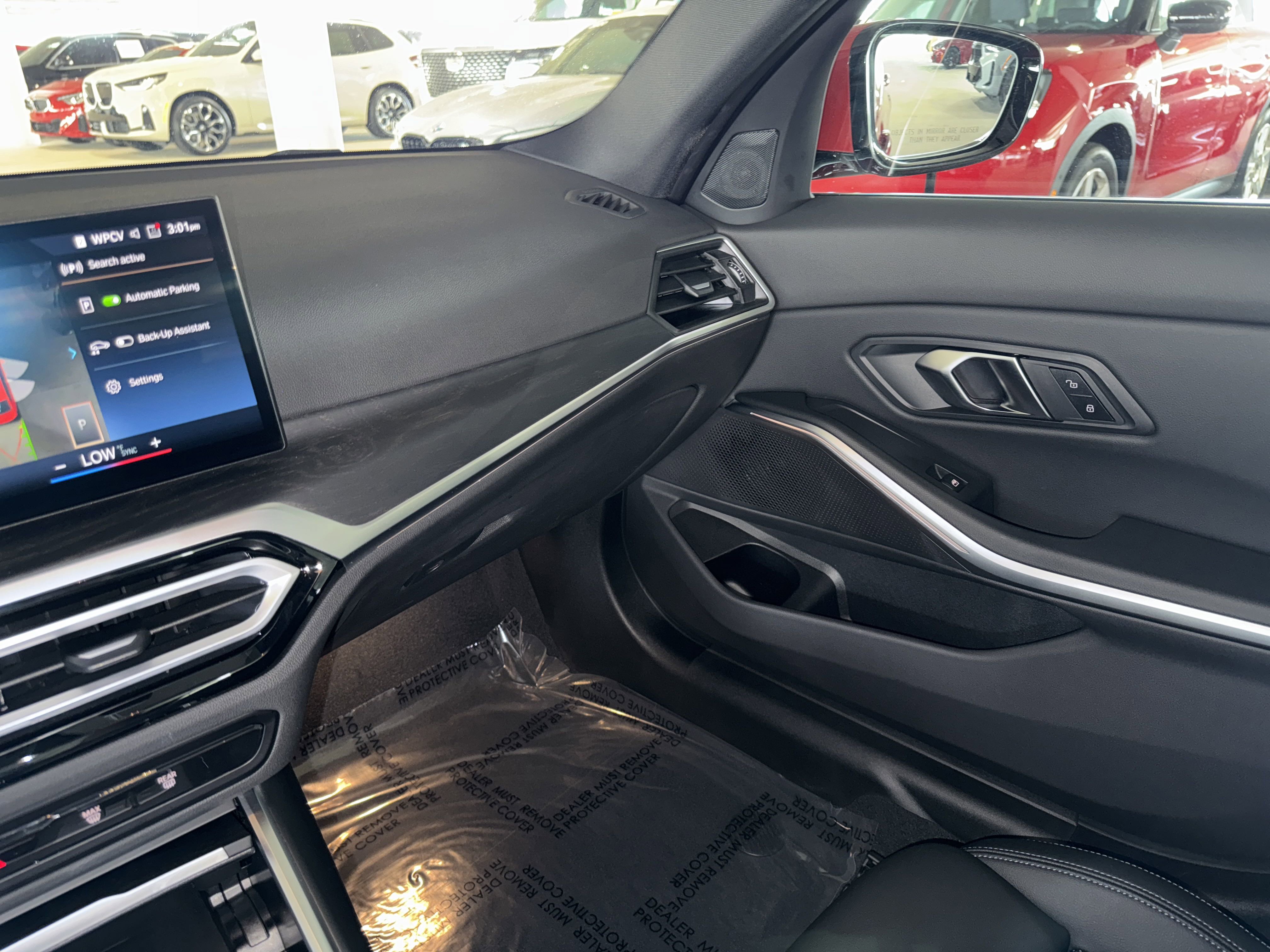 Certified 2024 BMW 330i Sedan image 29