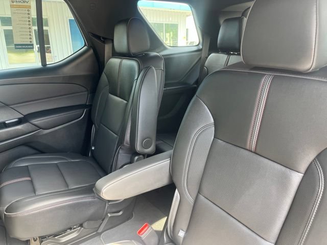 Used 2023 Chevrolet Traverse RS AWD/4WD image 14