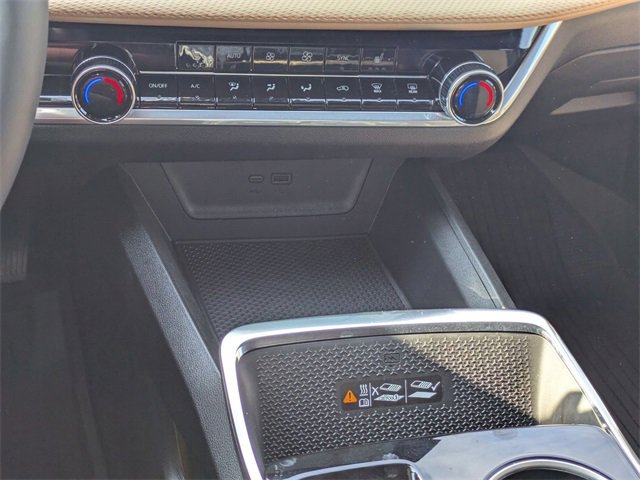 New 2026 Chevrolet Equinox ACTIV w/ Safety and Technology Package image 21