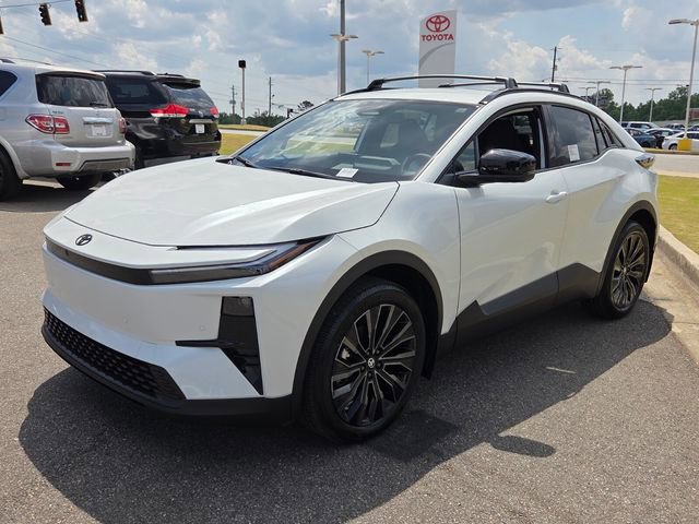 New 2026 Toyota C-HR AWD/4WD image 3