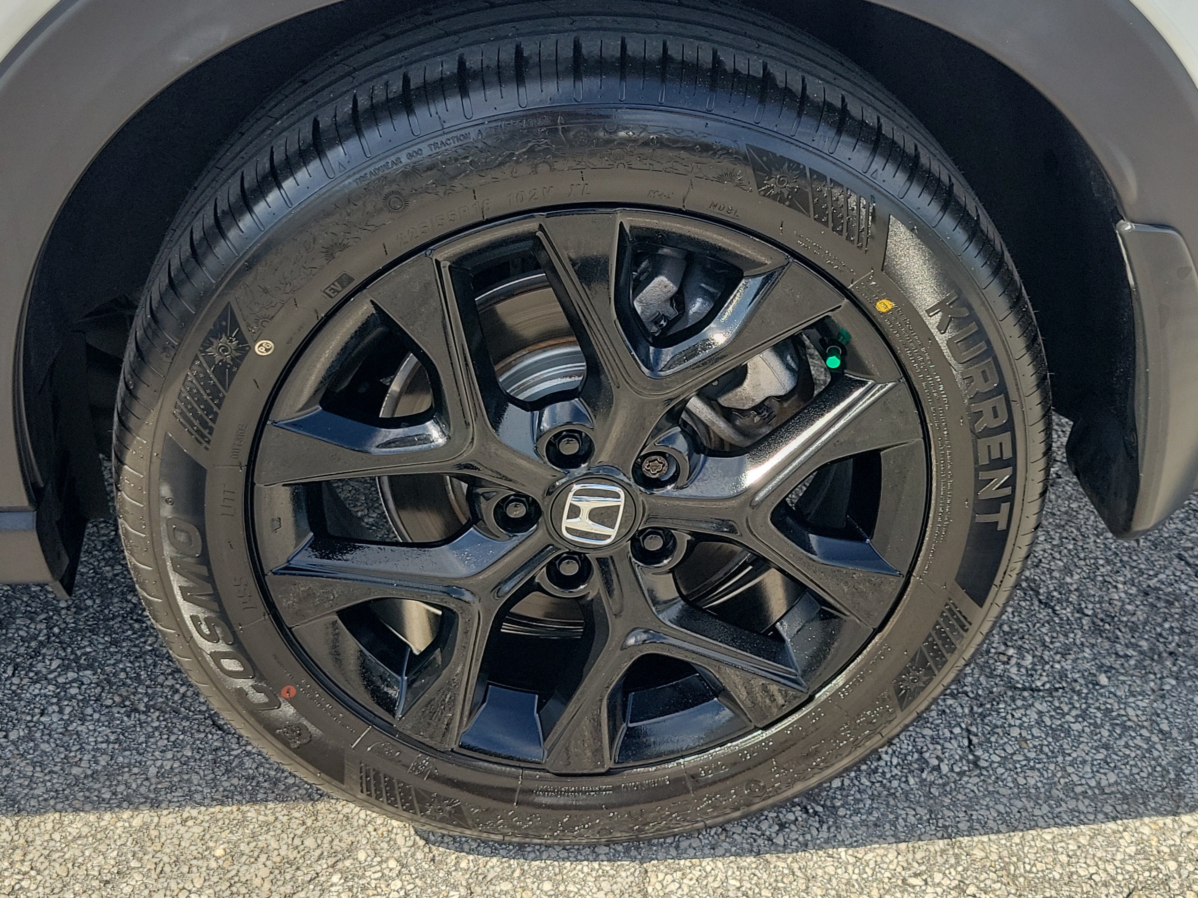 Used 2025 Honda HR-V Sport image 9