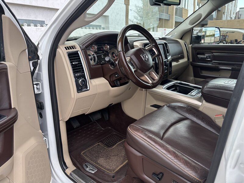 Used 2018 RAM 2500 Longhorn AWD/4WD image 10