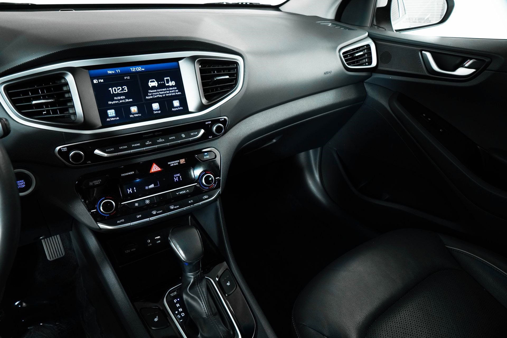 Used 2017 Hyundai Ioniq Limited image 28