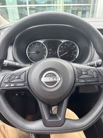 Used 2024 Nissan Kicks S FWD image 13