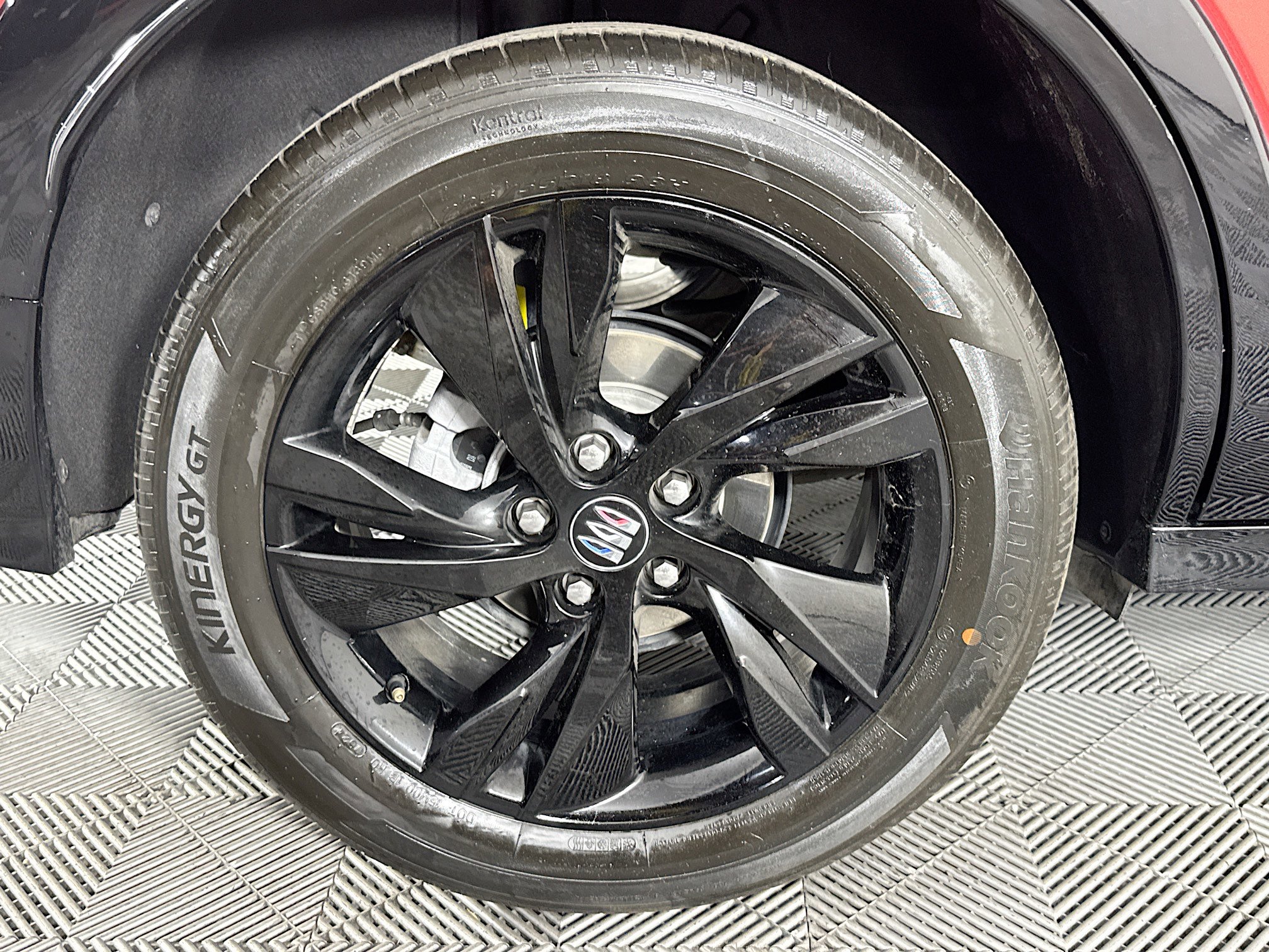 Used 2024 Buick Encore GX Sport Touring w/ Comfort Package image 32