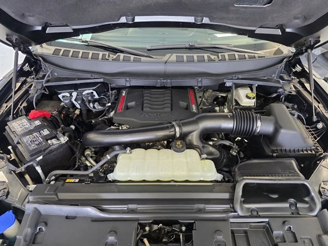 Used 2025 Ford F150 Raptor AWD/4WD image 53