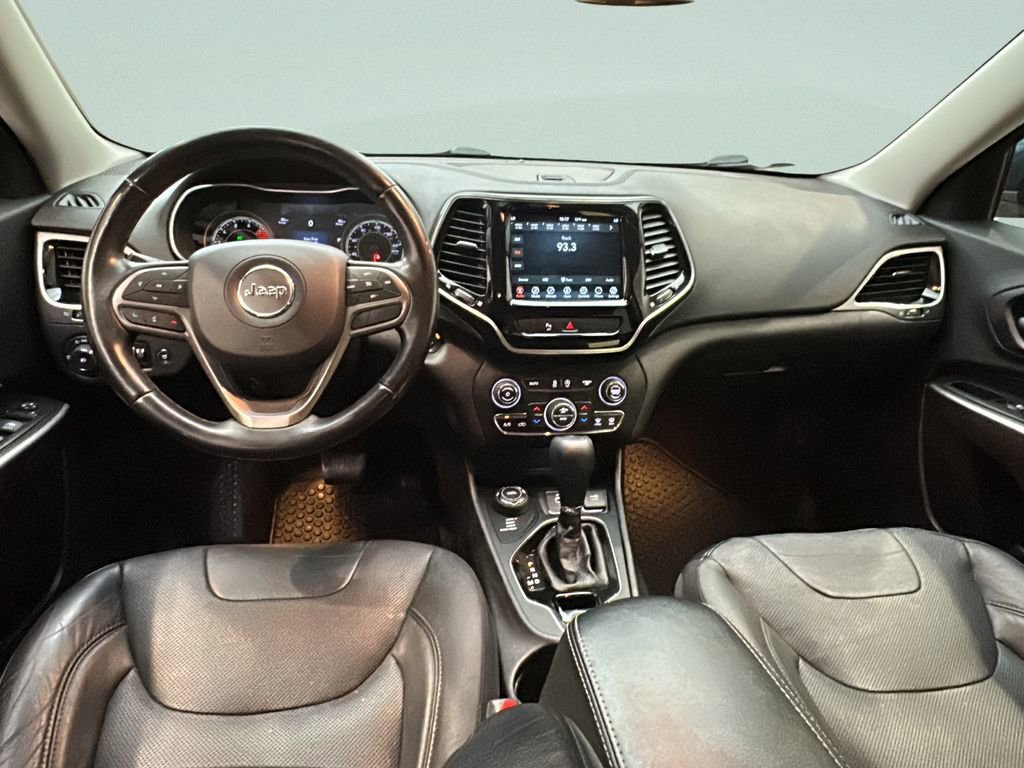 Used 2019 Jeep Cherokee Limited AWD/4WD image 22