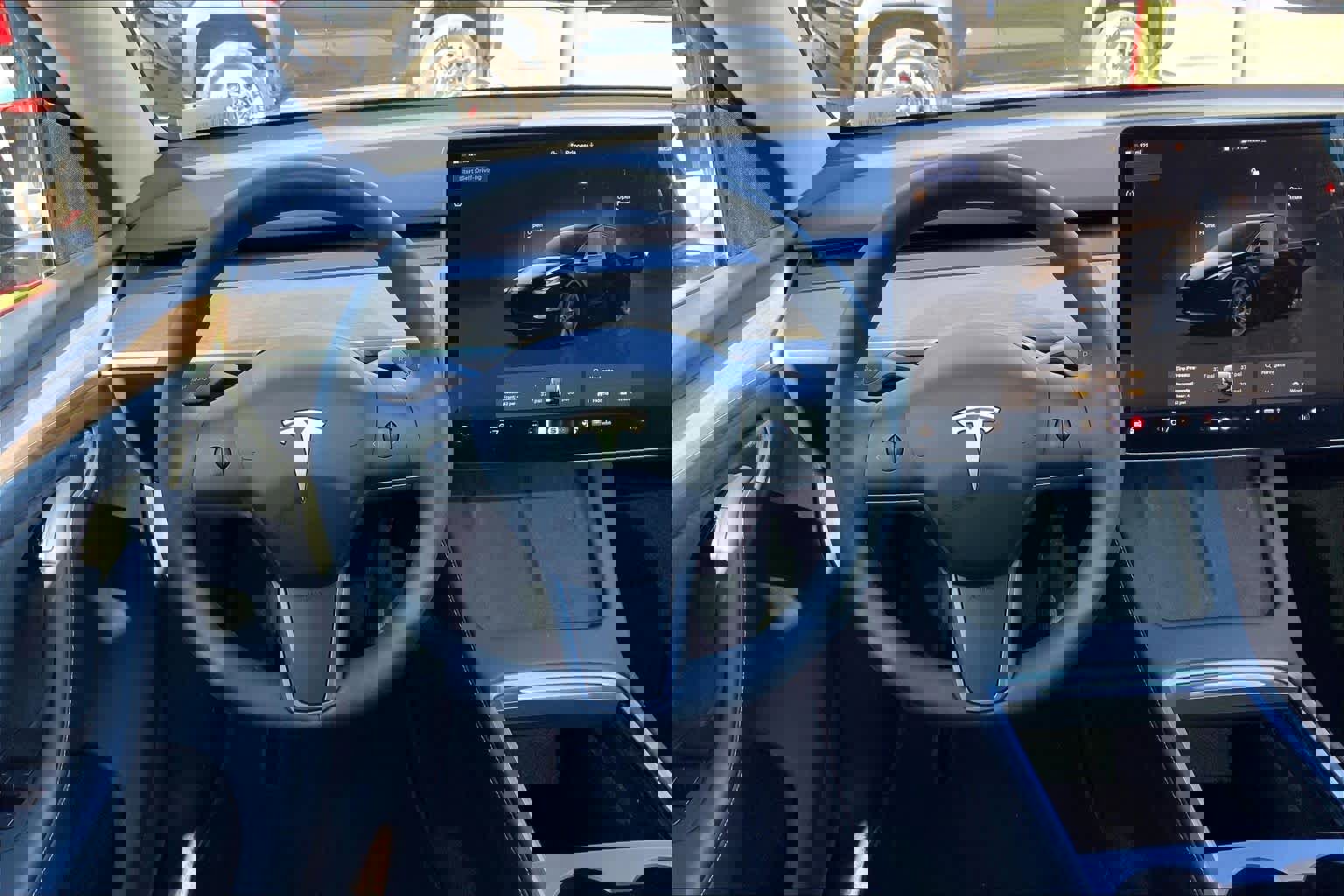 Used 2025 Tesla Model Y Long Range AWD/4WD image 5