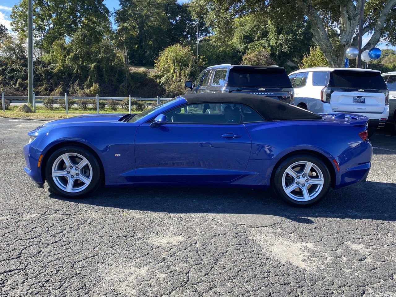 Used 2023 Chevrolet Camaro LT image 4