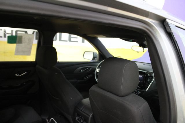 Used 2024 Chevrolet Traverse LT AWD/4WD image 10