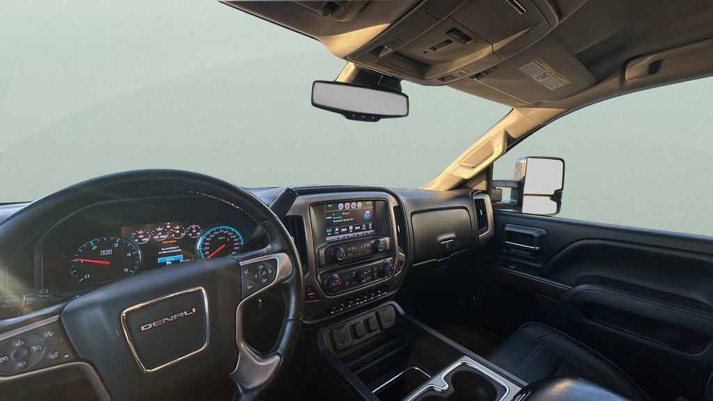 Used 2019 GMC Sierra 3500 Denali w/ Duramax Plus Package image 11