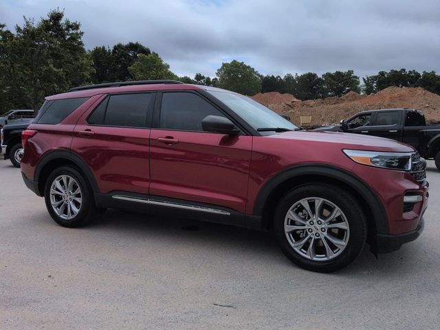 Used 2023 Ford Explorer XLT w/ Equipment Group 202A RWD video 2