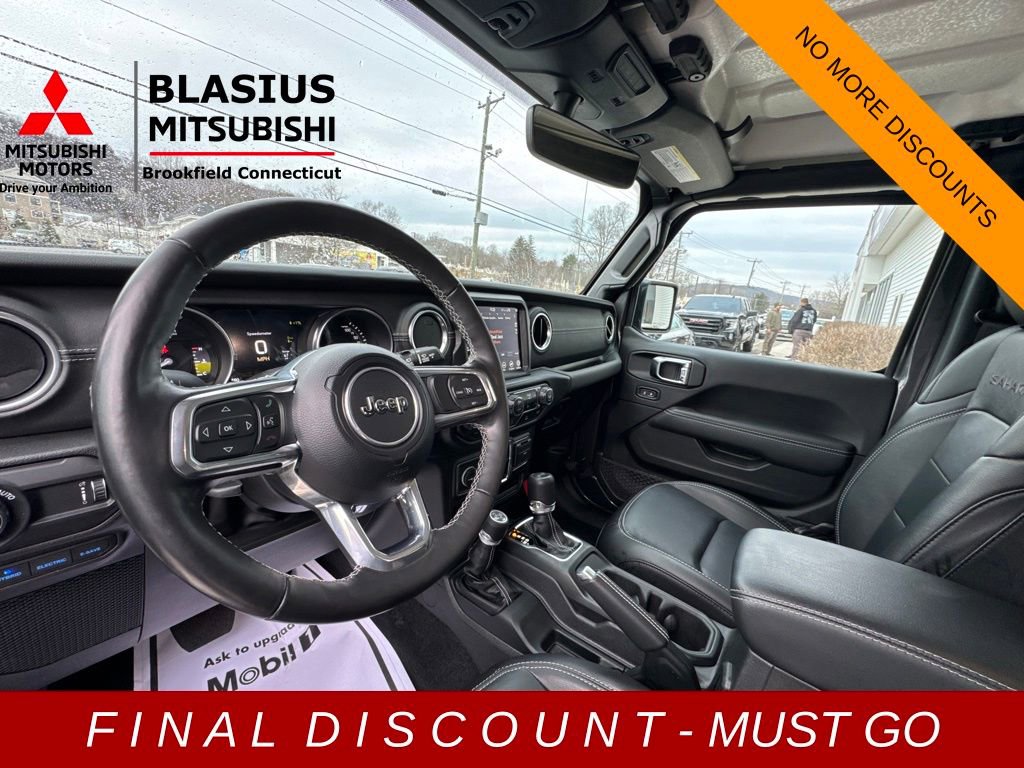 Used 2023 Jeep Wrangler Unlimited Sahara w/ Cold Weather Group image 14