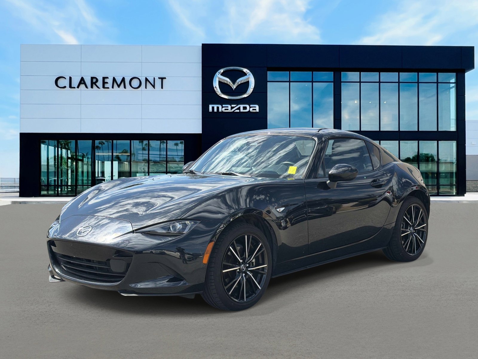 Used 2025 MAZDA MX-5 Miata RF Grand Touring RWD image 3