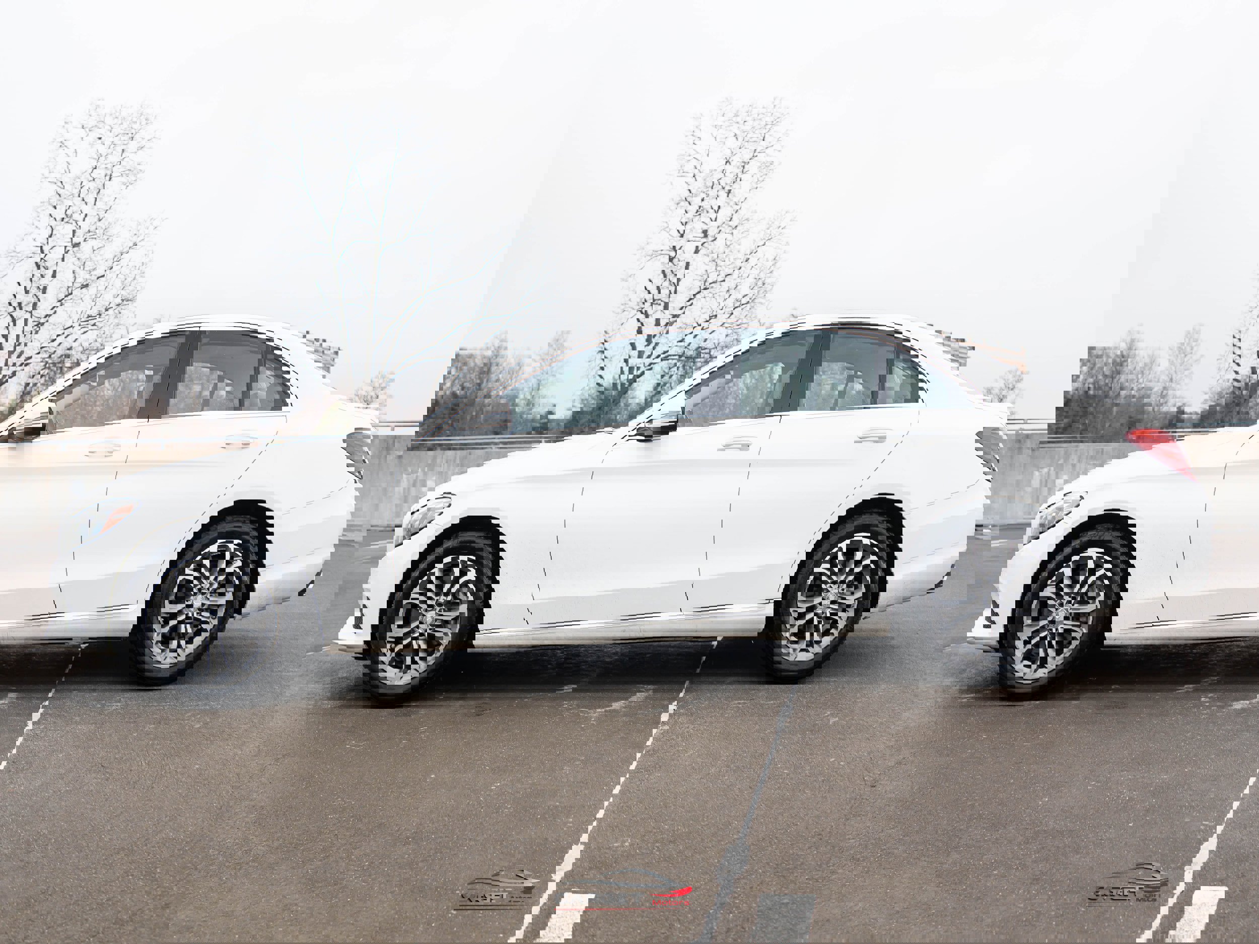 Used 2017 Mercedes-Benz C 300 C 300 4MATIC image 4