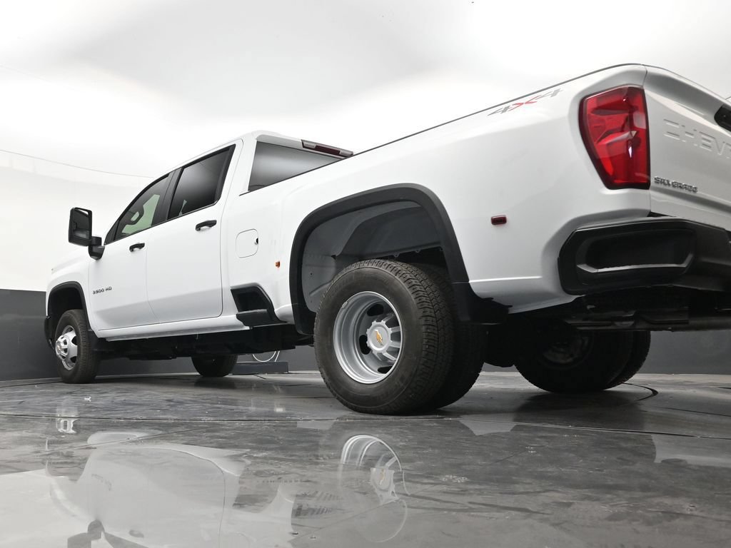 Used 2026 Chevrolet Silverado 3500 W/T AWD/4WD image 21